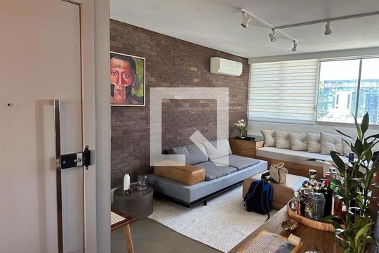 Apartamento para alugar com 2 quartos, 131m² em Itaim Bibi, São Paulo