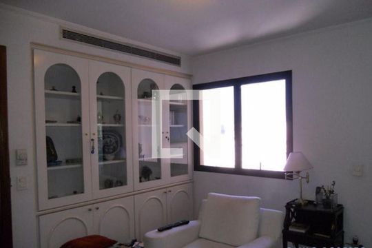 Apartamento à venda com 4 quartos, 260m² em Consolação, São Paulo