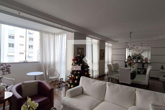 Apartamento à venda com 3 quartos, 228m² em Jardim Paulista, São Paulo