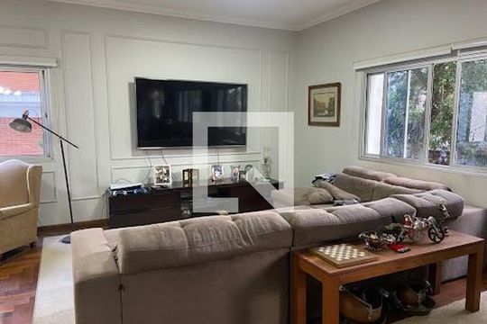 Apartamento à venda com 4 quartos, 240m² em Cerqueira César, São Paulo