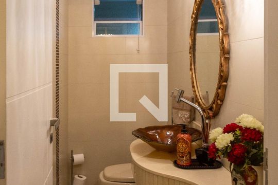Lavabo de casa à venda com 5 quartos, 324m² em Jardim Sao Judas Tadeu, Guarulhos