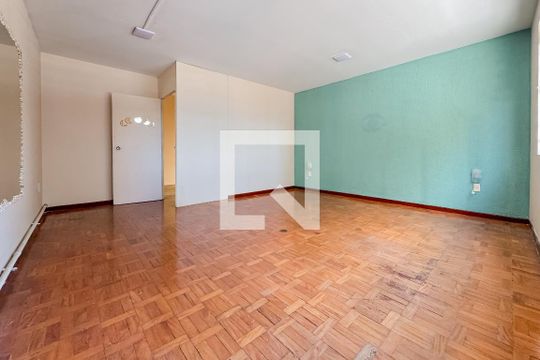 Sala de casa para alugar com 3 quartos, 227m² em Vila Mariana, São Paulo