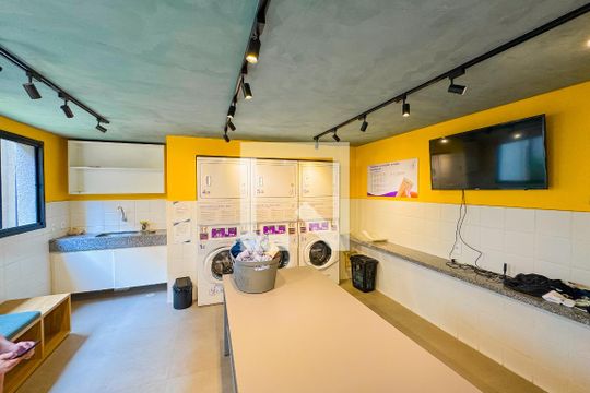 Área comum de apartamento para alugar com 1 quarto, 26m² em Sé, São Paulo