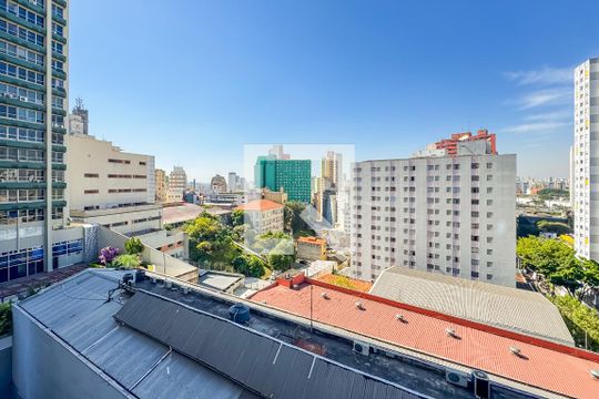 Vista da Sala de apartamento para alugar com 1 quarto, 26m² em Sé, São Paulo