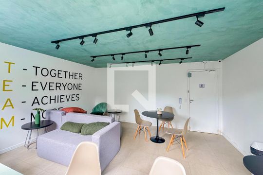Área comum de apartamento para alugar com 1 quarto, 26m² em Sé, São Paulo