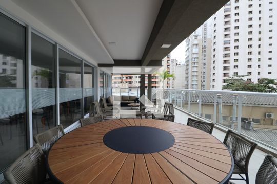 Área comum de apartamento para alugar com 3 quartos, 145m² em Jardim Las Palmas, Guarujá
