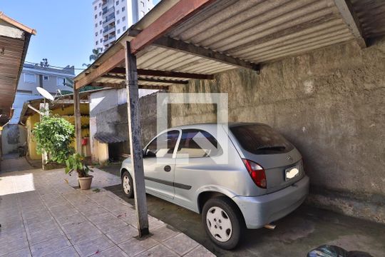 Garagem de casa à venda com 4 quartos, 186m² em Vila Bertioga, São Paulo