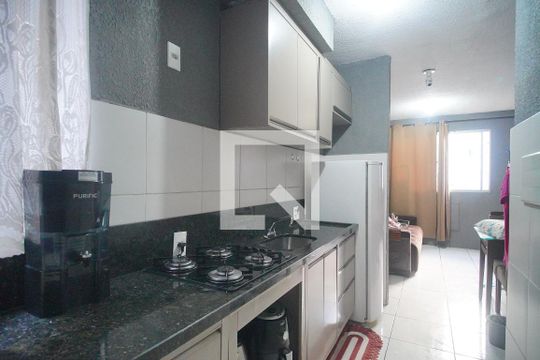 Cozinha de apartamento à venda com 2 quartos, 43m² em Santos Dumont, São Leopoldo