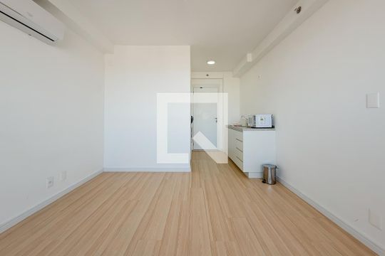 Studio de kitnet/studio à venda com 1 quarto, 29m² em Sacomã, São Paulo