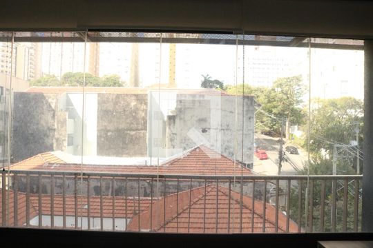 Varanda de kitnet/studio para alugar com 1 quarto, 26m² em Perdizes, São Paulo
