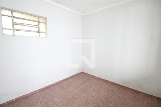 Quarto de casa para alugar com 1 quarto, 50m² em Osvaldo Cruz, Rio de Janeiro