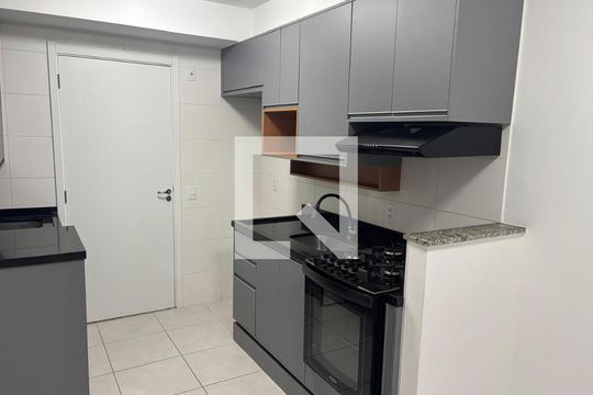 Cozinha e Área de Serviço de apartamento para alugar com 1 quarto, 25m² em Jardim Mirante, São Paulo