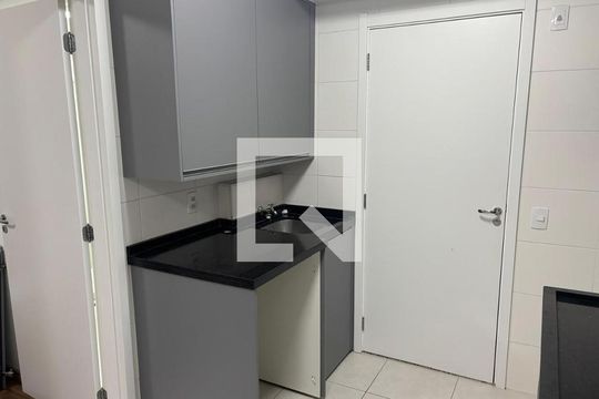  Área de Serviço de apartamento para alugar com 1 quarto, 25m² em Jardim Mirante, São Paulo