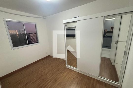 Quarto de apartamento para alugar com 1 quarto, 25m² em Jardim Mirante, São Paulo