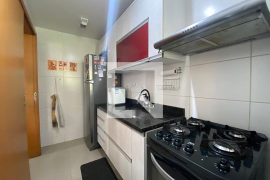 Cozinha de apartamento à venda com 2 quartos, 70m² em Cachambi, Rio de Janeiro