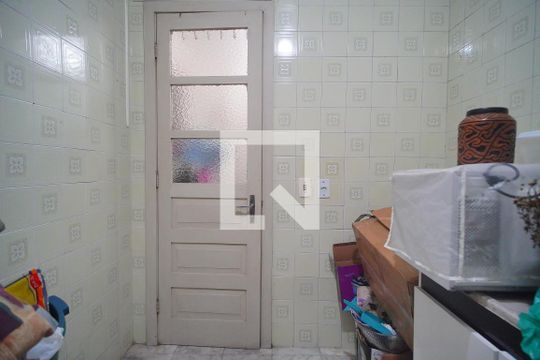 Cozinha de apartamento para alugar com 1 quarto, 45m² em Centro, São Leopoldo