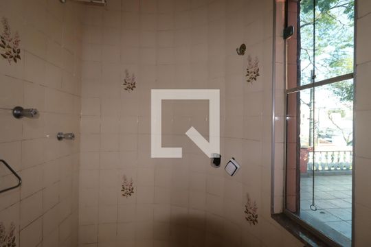 Banheiro da Suíte de casa para alugar com 1 quarto, 90m² em Vila Pires, Santo André