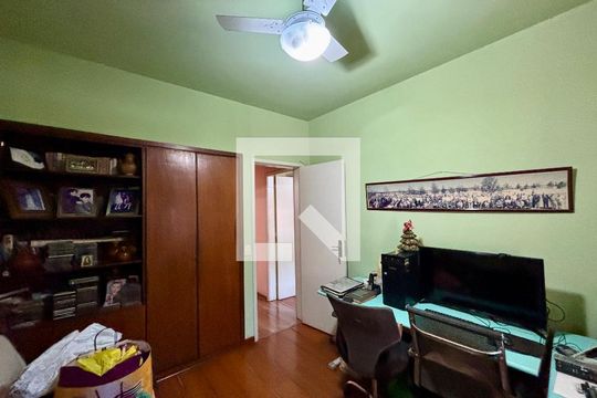Quarto 1 de apartamento à venda com 3 quartos, 132m² em Copacabana, Rio de Janeiro
