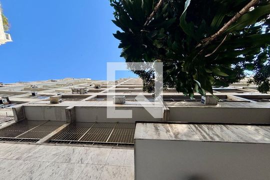 Fachada de apartamento à venda com 3 quartos, 132m² em Copacabana, Rio de Janeiro