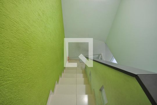 Escada de casa à venda com 3 quartos, 204m² em Vila Guilherme, São Paulo