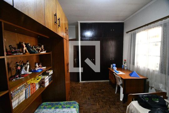 Quarto 2 de casa para alugar com 3 quartos, 240m² em Cidade Universitária, Campinas