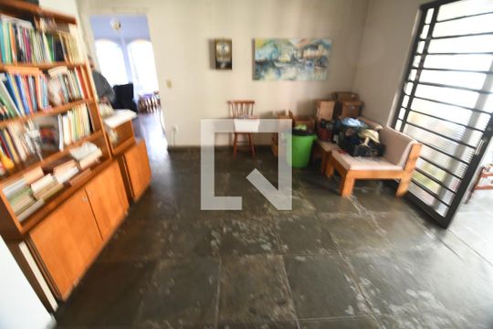 Sala 2 de casa para alugar com 3 quartos, 240m² em Cidade Universitária, Campinas