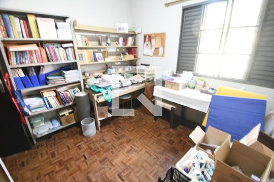 Quarto 1 de casa para alugar com 3 quartos, 240m² em Cidade Universitária, Campinas