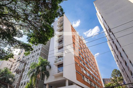Fachada de apartamento à venda com 2 quartos, 161m² em Pinheiros, São Paulo