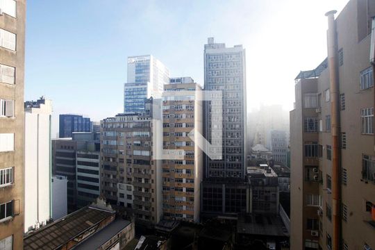 Quarto 1 Vista de apartamento à venda com 2 quartos, 64m² em Centro Histórico, Porto Alegre