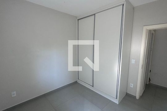 Quarto 2 de casa para alugar com 2 quartos, 60m² em Jardim Monte Libano, Campinas