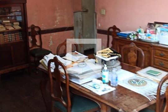 Casa à venda com 4 quartos, 200m² em Cambuci, São Paulo