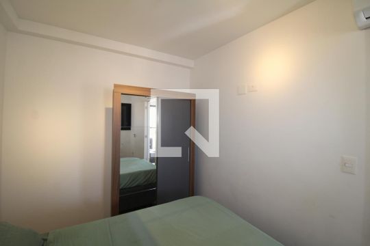 Quarto 1 de apartamento para alugar com 1 quarto, 28m² em Vila Dom Pedro Ii, São Paulo