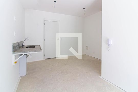 Sala/Cozinha de apartamento à venda com 2 quartos, 41m² em Água Branca, São Paulo