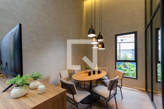Coworking de kitnet/studio para alugar com 1 quarto, 28m² em Vila Primavera, São Paulo