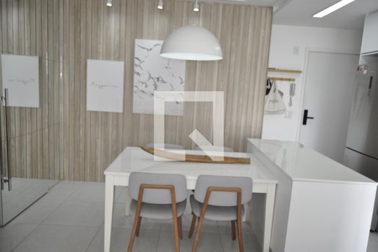Sala/Cozinha de apartamento à venda com 2 quartos, 62m² em Todos Os Santos, Rio de Janeiro