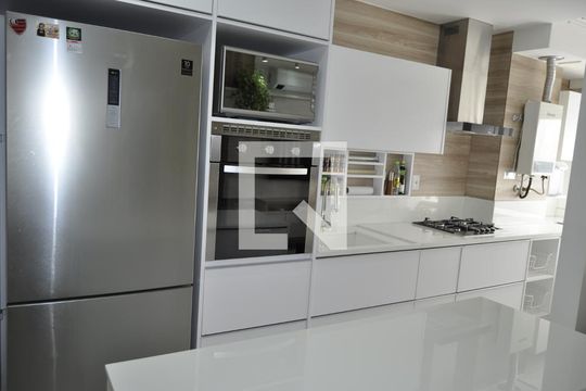 Sala/Cozinha de apartamento à venda com 2 quartos, 62m² em Todos Os Santos, Rio de Janeiro