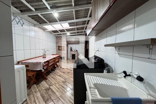 Casa à venda com 3 quartos, 140m² em Rio dos Sinos, São Leopoldo