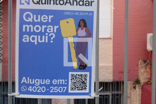 Placa de apartamento para alugar com 2 quartos, 70m² em Jardim São Pedro, Porto Alegre