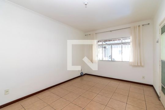 Casa para alugar com 3 quartos, 220m² em Casa Verde Alta, São Paulo
