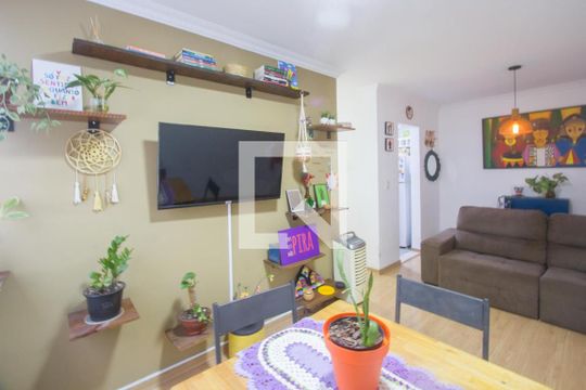 Sala de apartamento para alugar com 2 quartos, 55m² em Jardim Santa Josefina, São Paulo