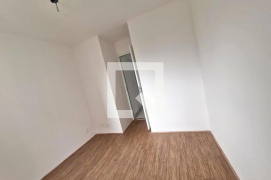 Quarto 1 de apartamento para alugar com 2 quartos, 32m² em Parque Novo Mundo, Guarulhos
