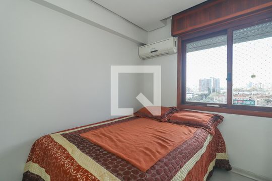 Quarto 2 de apartamento para alugar com 3 quartos, 400m² em Passo da Areia, Porto Alegre