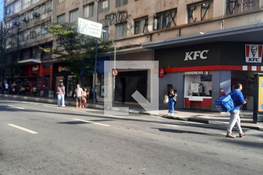 Fachada do Prédio de apartamento à venda com 2 quartos, 70m² em Vila Lidia, Campinas
