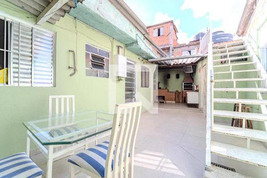 Casa à venda com 3 quartos, 147m² em Veloso, Osasco