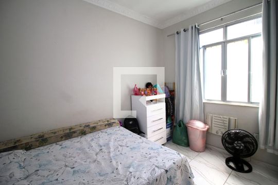 Quarto de apartamento à venda com 1 quarto, 46m² em Penha, Rio de Janeiro