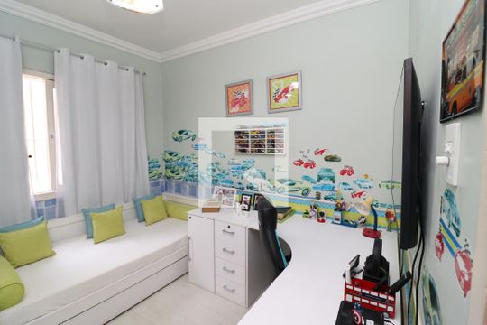 Quarto 2 de casa à venda com 4 quartos, 323m² em Jardim Guanabara, Rio de Janeiro