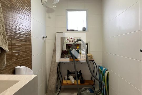 Banheiro 1 de casa à venda com 2 quartos, 134m² em Vila Pereira Barreto, São Paulo