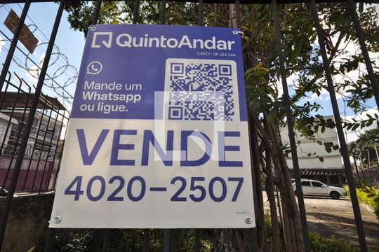 Placa de apartamento à venda com 2 quartos, 70m² em Guapira, São Paulo