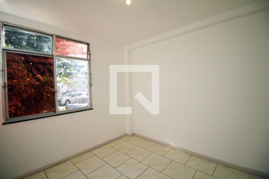 Quarto de apartamento para alugar com 1 quarto, 40m² em Irajá, Rio de Janeiro