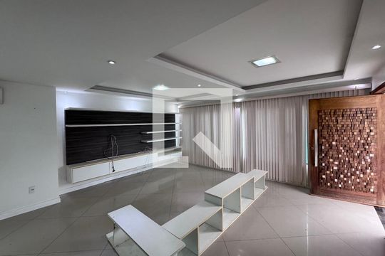 Sala de apartamento à venda com 3 quartos, 270m² em Vargem Grande, Rio de Janeiro